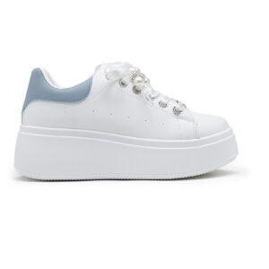 Baskets blanches à plateforme avec lacets perlés
